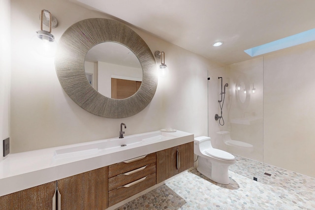 670 Santa Lucia Ave, Los Osos, CA 93402 - bathroom featuring a walk in shower, vanity, toilet, and recessed lighting