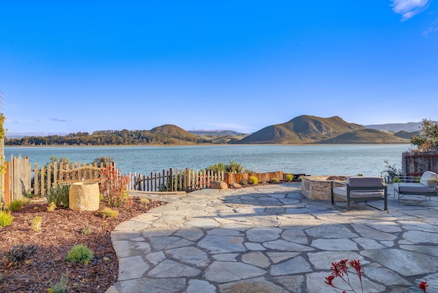 670 Santa Lucia Ave, Los Osos, CA 93402 - exterior space featuring a water and mountain view
