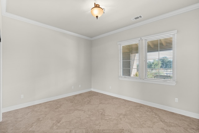 empty room with ornamental molding