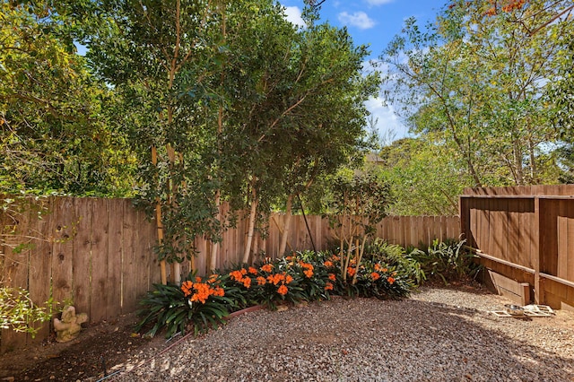 223 N Salinas St, Santa Barbara, CA 93103 - photo 33