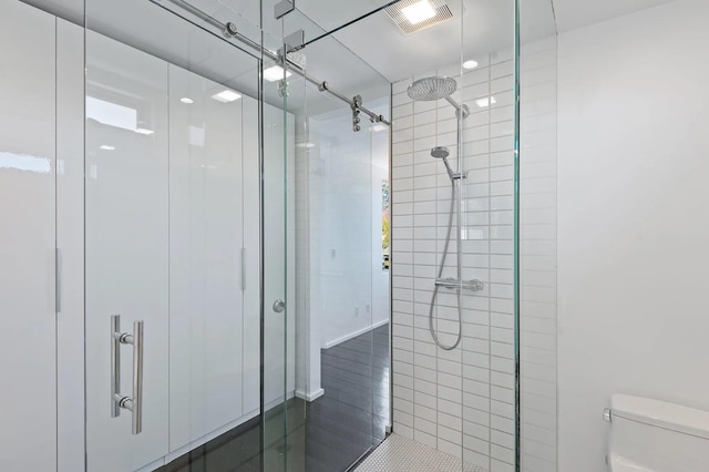 903 W Mission St, Santa Barbara, CA 93101 - full bath with a stall shower, visible vents, and toilet