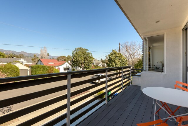 903 W Mission St, Santa Barbara, CA 93101 - balcony featuring a mountain view