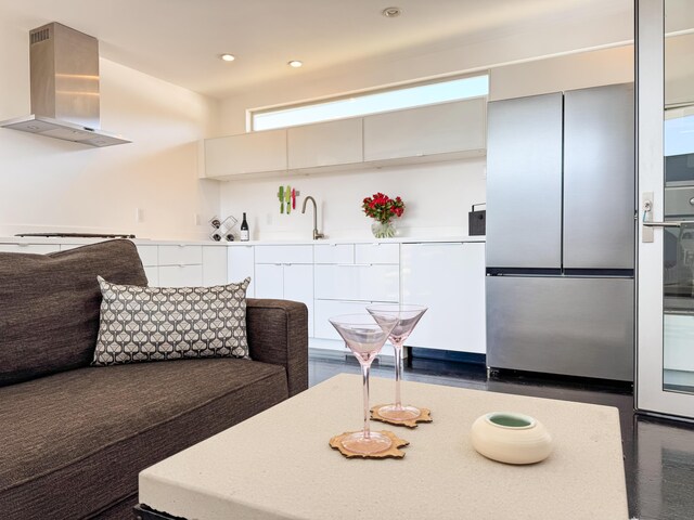 903 W Mission St, Santa Barbara, CA 93101 - living area with recessed lighting