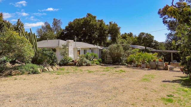 view of front of property
