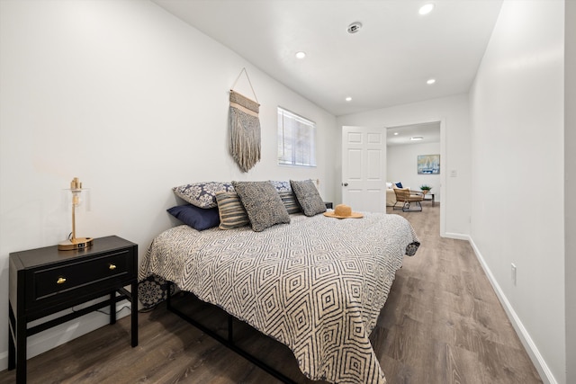 334 W Mission St, Santa Barbara, CA 93101 - bedroom featuring wood finished floors, baseboards, and recessed lighting