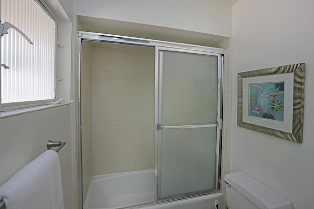 840 Mission Canyon Rd, Santa Barbara, CA 93105 - bathroom featuring toilet and enclosed tub / shower combo
