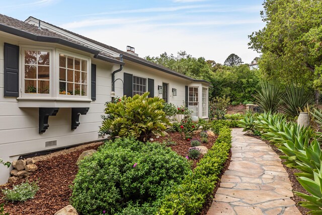 935 Arcady Rd, Santa Barbara, CA 93108 - view of side of property featuring a chimney