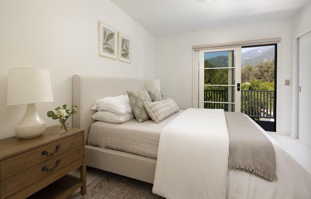 925 Chelham Way, Santa Barbara, CA 93108 - bedroom featuring access to outside