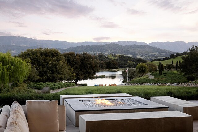 2794 Kara Ln, Solvang, CA 93463 - property view of mountains featuring a water view