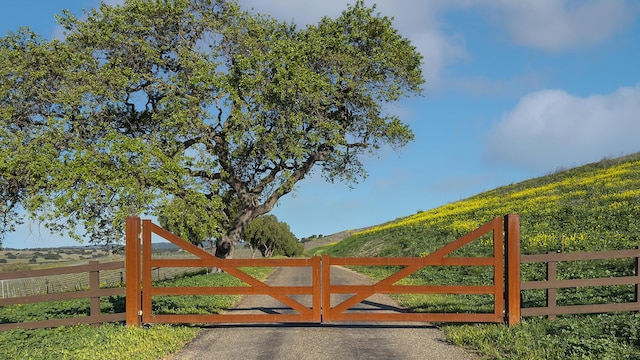 2852 Tapadero Rd, Solvang, CA 93463 - view of gate
