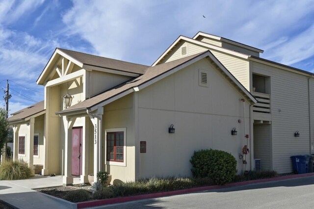 3513-3515 Numancia St, Santa Ynez, CA 93460 - view of side of property