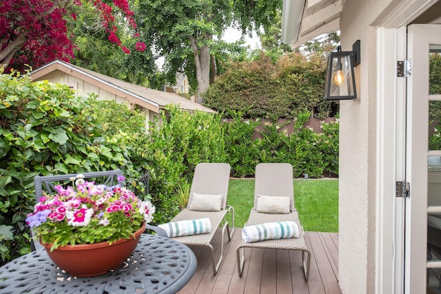 228 W Mission St, Santa Barbara, CA 93101 - view of wooden terrace
