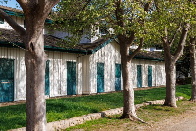 3325 Figueroa Mountain Rd, Los Olivos, CA 93460 - view of side of home with a lawn