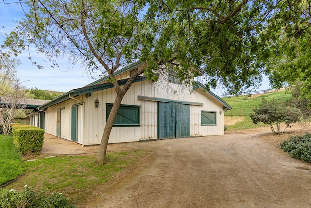 3325 Figueroa Mountain Rd, Los Olivos, CA 93460 - view of garage
