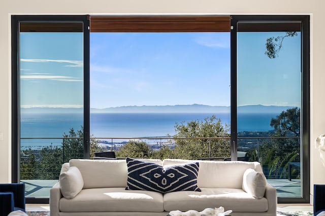 1131 Las Alturas Rd Unit 3, Santa Barbara, CA 93103 - photo 5