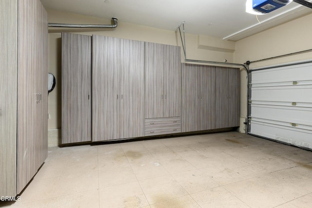 714 Nile River Dr, Oxnard, CA 93036 - garage with a garage door opener