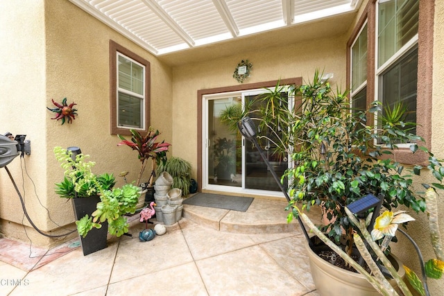 714 Nile River Dr, Oxnard, CA 93036 - entrance to property featuring stucco siding and a patio area