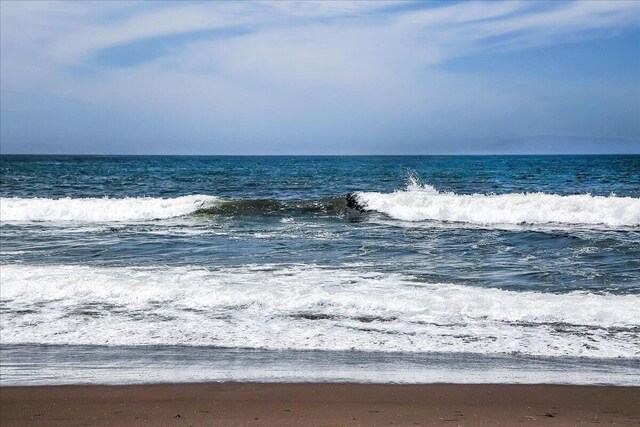 232 Rosewood St, Ventura, CA 93001 - water view