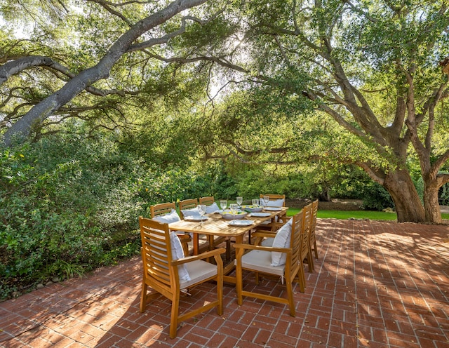 603 Juan Crespi Ln, Montecito, CA 93108 - view of patio with outdoor dining area