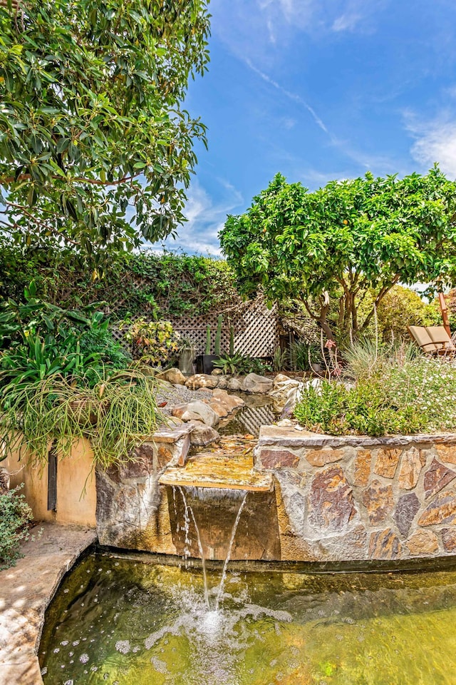 5049 Via Lara Ln, Santa Barbara, CA 93111 - exterior view of a small pond