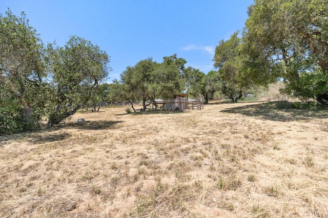 view of yard with a view of countryside