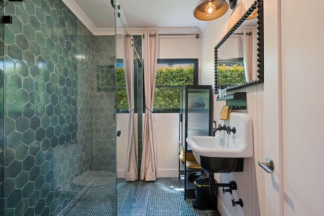 3018 Ventura Dr, Santa Barbara, CA 93105 - full bathroom with tiled shower, tile patterned floors, crown molding, and baseboards