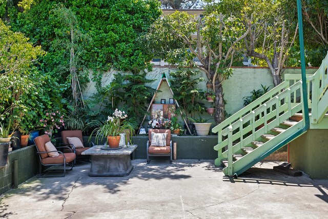 421 Coronel St, Santa Barbara, CA 93101 - photo 5