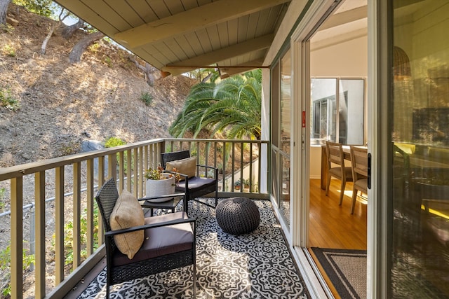 2648 State St Unit 32, Santa Barbara, CA 93105 - view of balcony