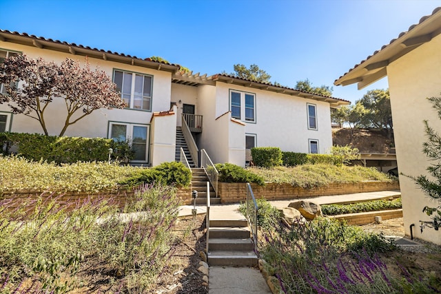 2648 State St Unit 32, Santa Barbara, CA 93105 - view of building exterior featuring stairs