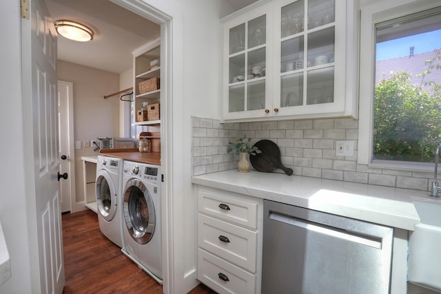 227 Menlo Dr, Buellton, CA 93427 - laundry area featuring washer and dryer and dark wood-style flooring