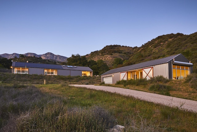 12179 Koenigstein Rd, Ojai, CA 93060 - view of yard featuring a mountain view, driveway, and a detached garage