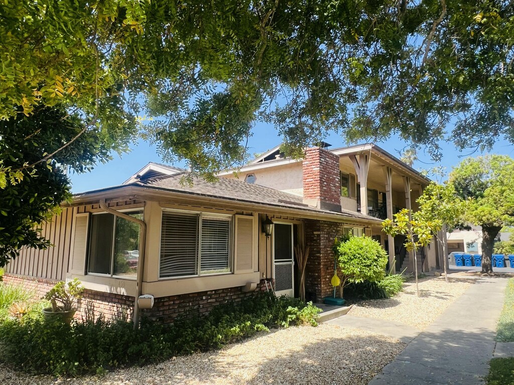 459 Linfield Pl, Goleta, CA 93117 - photo 1
