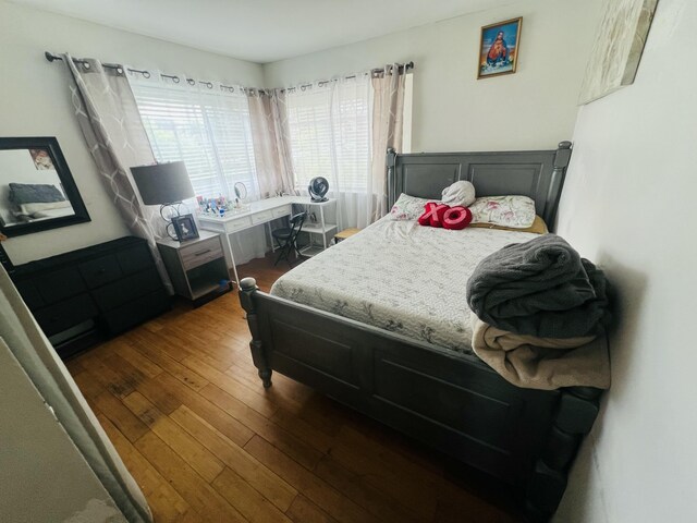 459 Linfield Pl, Goleta, CA 93117 - bedroom with dark wood-style flooring