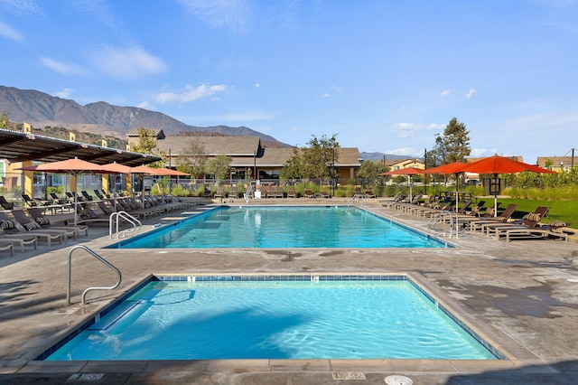 1926 Pump House Ln, Santa Paula, CA 93060 - community pool featuring a patio and a mountain view