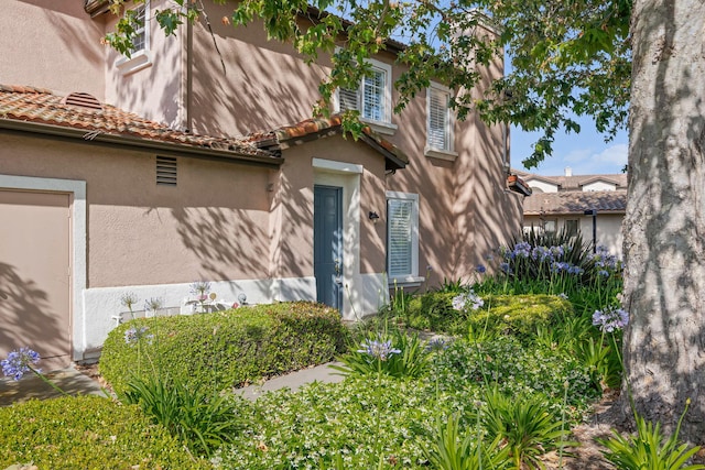 598 Poppyfield Pl, Goleta, CA 93117 - entrance to property with stucco siding