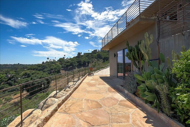 960 W Mountain Dr, Santa Barbara, CA 93103 - photo 10