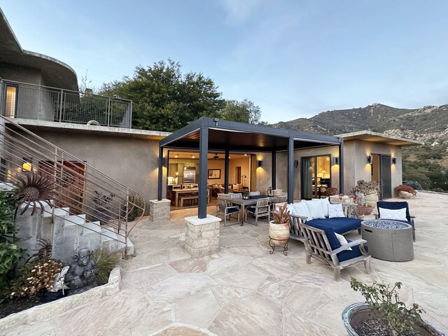 960 W Mountain Dr, Santa Barbara, CA 93103 - photo 12