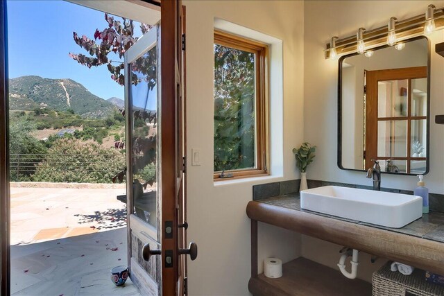 960 W Mountain Dr, Santa Barbara, CA 93103 - photo 29