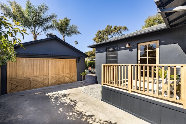 355 Palisades Dr, Santa Barbara, CA 93109 - view of detached garage