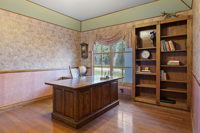 5287 N Creston Ln, Somis, CA 93066 - office area featuring wood finished floors, wallpapered walls, and baseboards