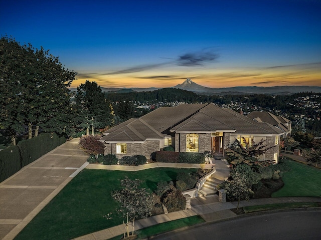 11719 SE Solomon Ct, Happy Valley, OR 97086 - ranch-style house featuring a yard, stone siding, and a mountain view