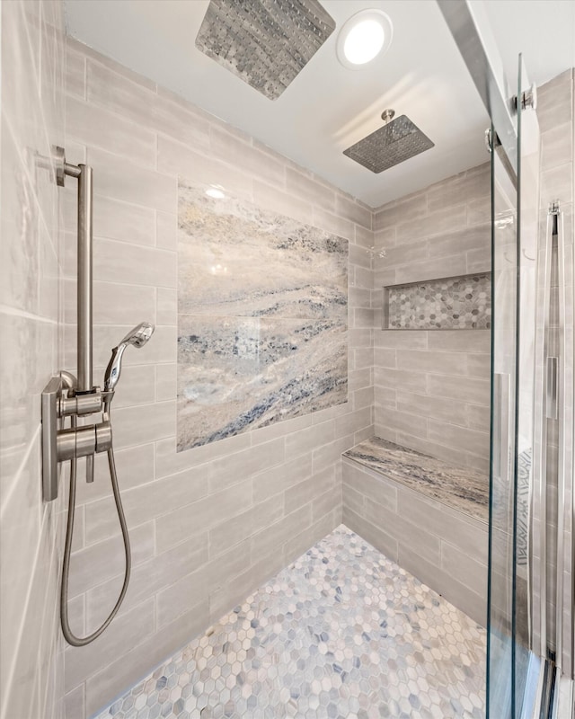 7134 Phelps Rd, Goleta, CA 93117 - bathroom featuring tiled shower