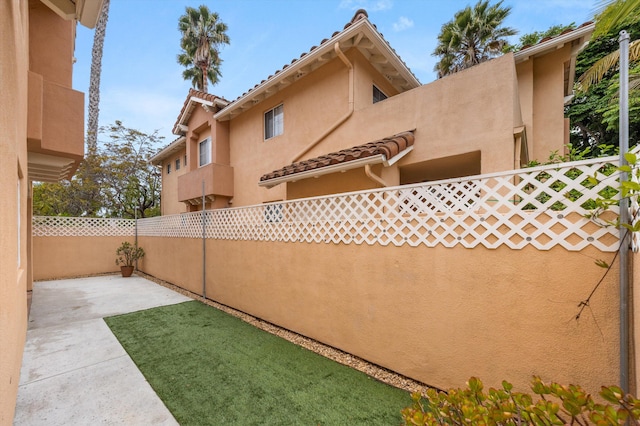 7134 Phelps Rd, Goleta, CA 93117 - view of yard