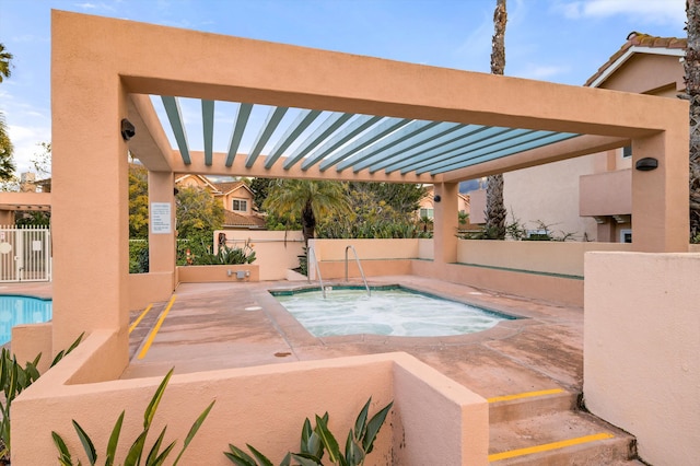 7134 Phelps Rd, Goleta, CA 93117 - view of swimming pool featuring a hot tub