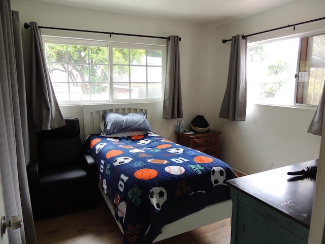 1307 San Andres St, Santa Barbara, CA 93101 - bedroom featuring wood finished floors