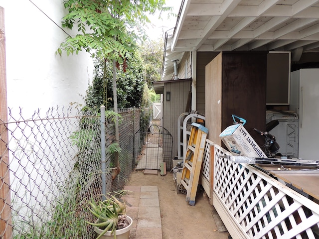 1307 San Andres St, Santa Barbara, CA 93101 - view of home's exterior