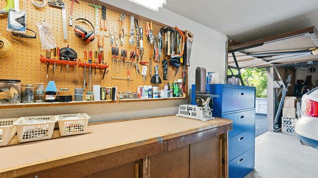 1010 Portesuello Ave, Santa Barbara, CA 93105 - detailed view of a workshop area and concrete floors