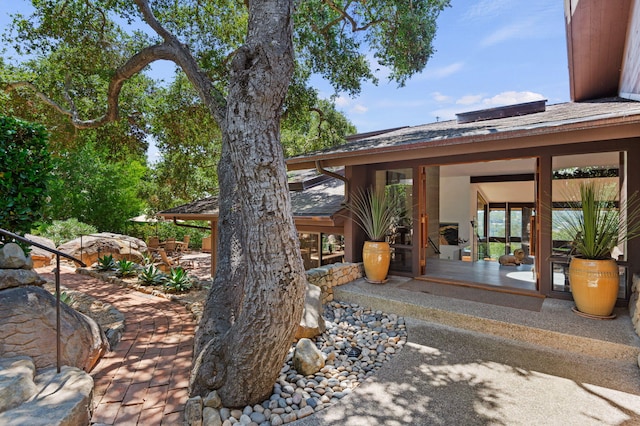 2031 Cielito Ln, Santa Barbara, CA 93105 - view of patio / terrace