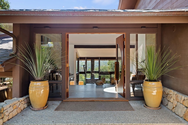 2031 Cielito Ln, Santa Barbara, CA 93105 - view of entrance to property