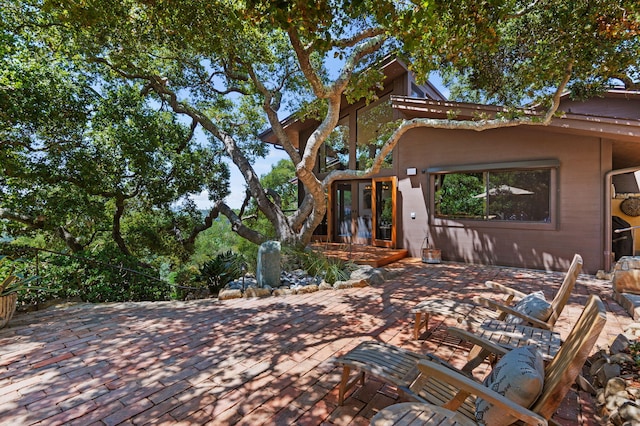 2031 Cielito Ln, Santa Barbara, CA 93105 - view of patio with french doors